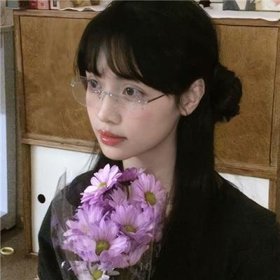 恶魔的耳语海报
